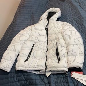 Amazing men’s puffer jacket - medium